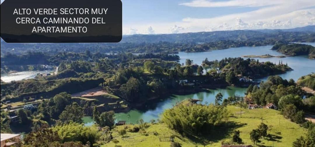 Guatape Apartamento Vista Al Embalse Εξωτερικό φωτογραφία